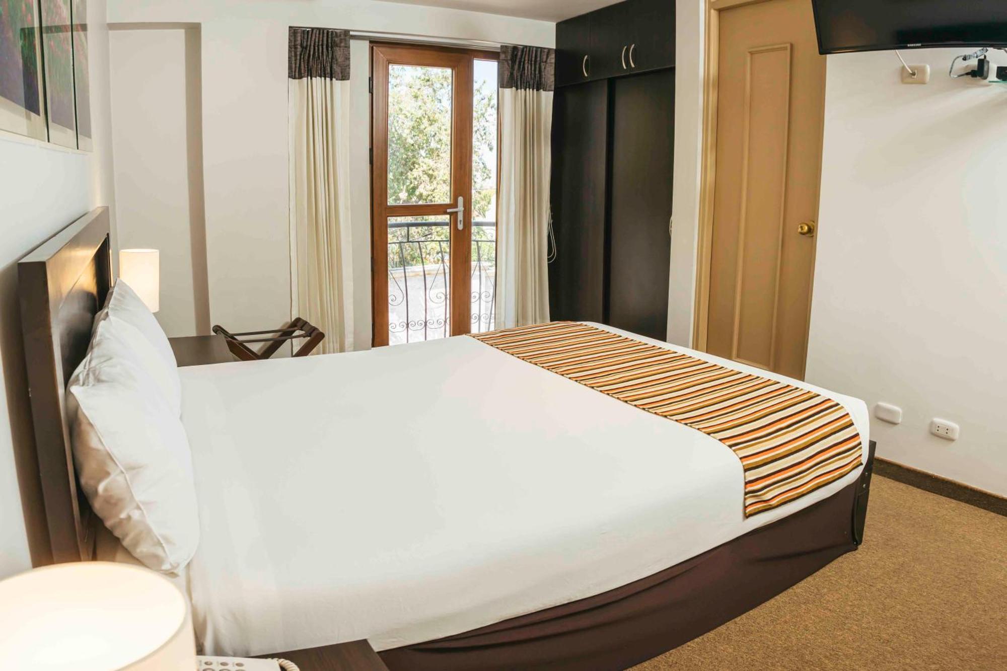 Inn Mirador Del Monasterio 3*